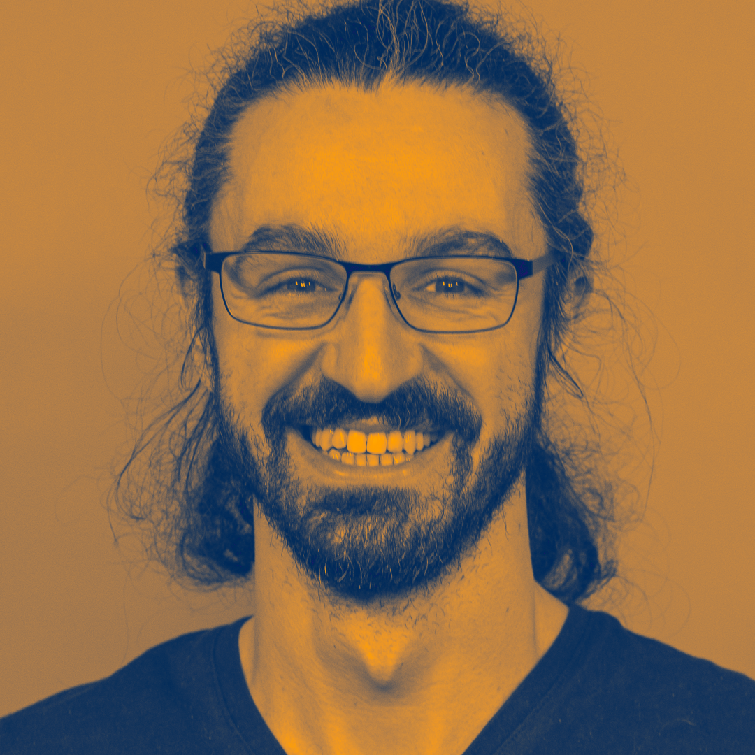 Profilbild von Homepage Ersteller und Besitzer, Mann mit Brille und Bart